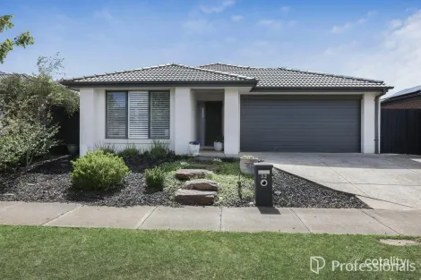 Property photo of 32 Harper Street Melton South VIC 3338
