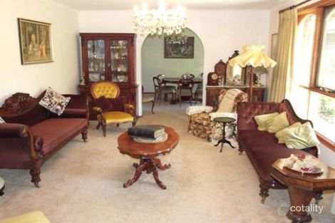 Property photo of 94 Walkers Road Mount Eliza VIC 3930