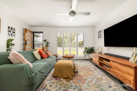 Property photo of 28 Patrea Street Banyo QLD 4014