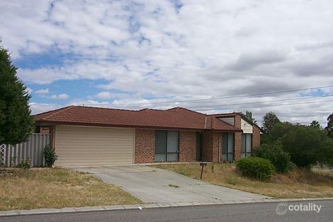 1 Mistletoe Dr, Huntingdale, WA 6110