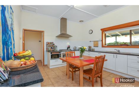 Property photo of 10 Almond Grove Glandore SA 5037