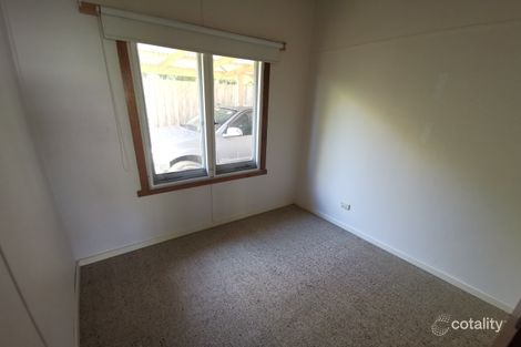 8 Prospect Rd, Wandin North, VIC 3139