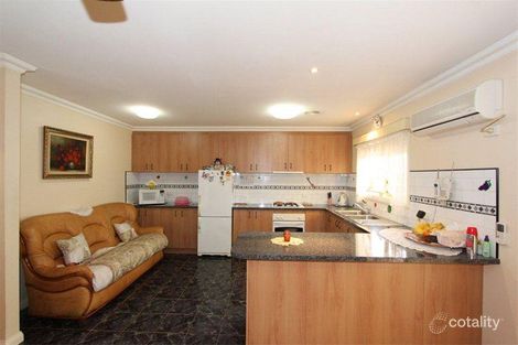 Property photo of 2/27 Yallourn Street Ardeer VIC 3022