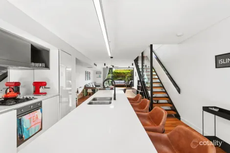 Property photo of 16 Gantry Lane Camperdown NSW 2050