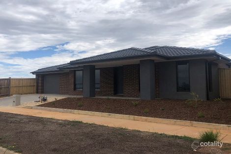 18 Charlbury St, Thornhill Park, VIC 3335