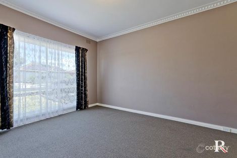 Property photo of 16 Malcolm Street Bell Park VIC 3215
