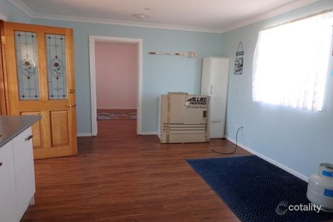 Property photo of Flat Rock Pass Karakin WA 6044