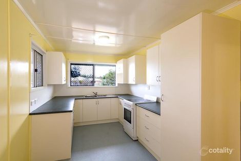 Property photo of 2 Lalor Street Crows Nest QLD 4355