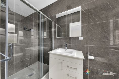 Property photo of 33A Woking Street Craigieburn VIC 3064