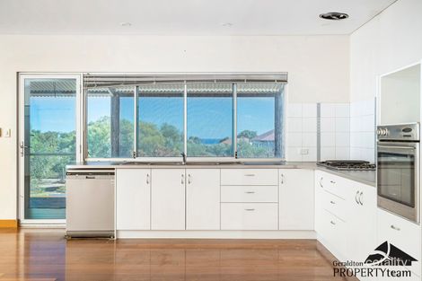 18 Glassford Vsta, Glenfield, WA 6532