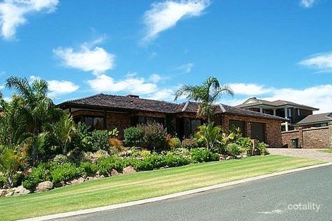 Property photo of 52 Mooring Crescent Ocean Reef WA 6027