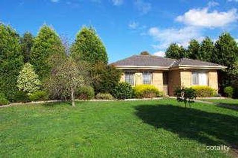 109 Oaktree Dr, Hampton Park, VIC 3976