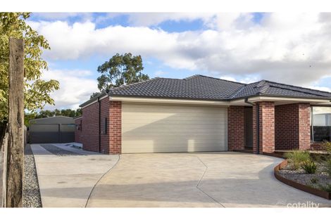 Property photo of 12 Waratah Place Grovedale VIC 3216