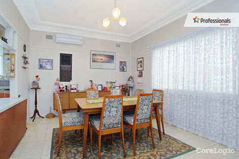 Property photo of 6 Bell Crescent Fairfield NSW 2165