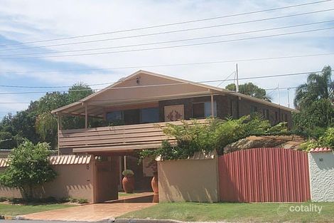 8 Howard St, Runaway Bay, QLD 4216