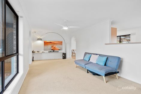 Property photo of 28 Minden Crescent Helensvale QLD 4212