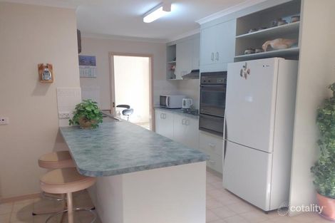 Property photo of 2 Paula Court Kangaroo Flat VIC 3555