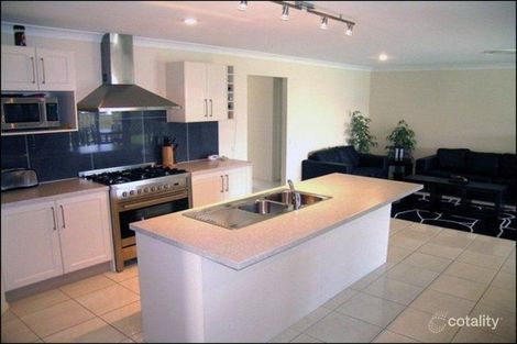 Property photo of 16 Singleton Place Carseldine QLD 4034