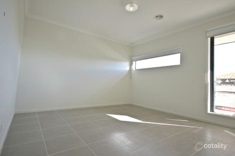 Property photo of 12 Quarter Street Roxburgh Park VIC 3064