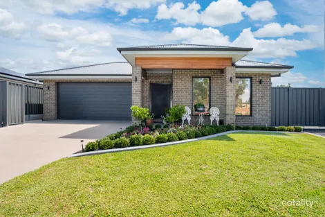 5 Kowari St, Thurgoona, NSW 2640