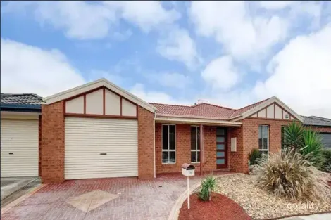 14 Saxby Ct, Burnside, VIC 3023