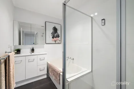 Property photo of 1/36 The Glen Ferntree Gully VIC 3156