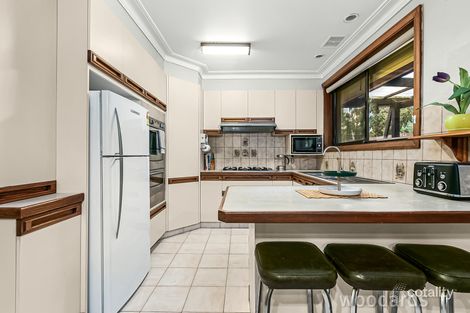 Property photo of 19 Gladhall Avenue Thornbury VIC 3071