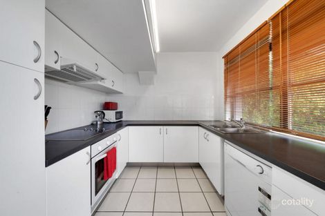 Property photo of 1/280-284 Sir Fred Schonell Drive St Lucia QLD 4067