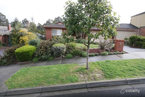 32 Blair Ct, Warranwood, VIC 3134