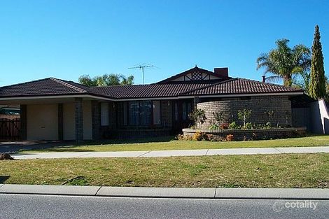 40 Woodbridge Dr, Cooloongup, WA 6168