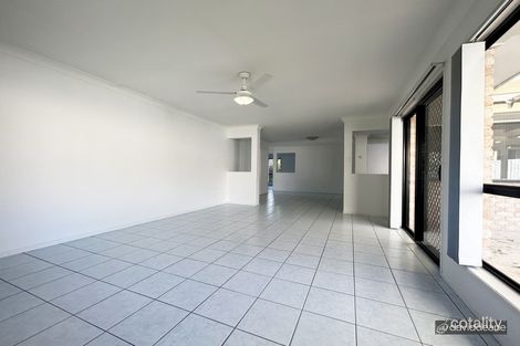Property photo of 2 Cooper Court Murrumba Downs QLD 4503