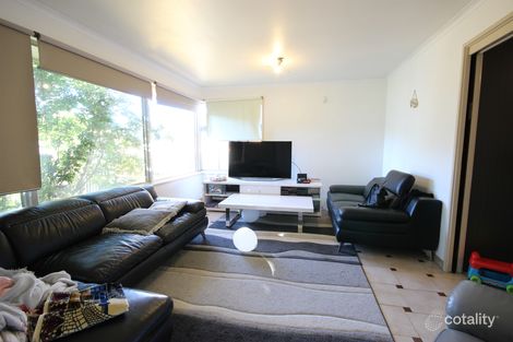 Property photo of 24 Hillview Parade Lurnea NSW 2170