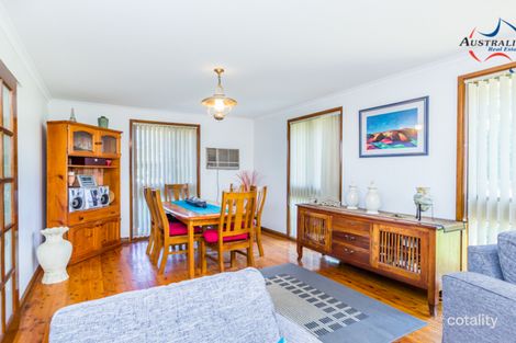 Property photo of 39 Dobell Circuit St Clair NSW 2759