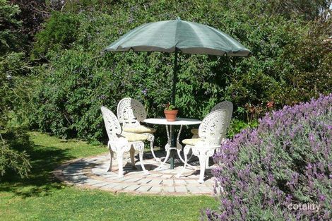 Property photo of 5 Albany Place Mount Martha VIC 3934