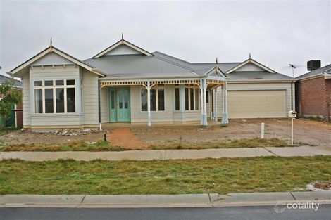 28 Bluegum Cct, Riddells Creek, VIC 3431