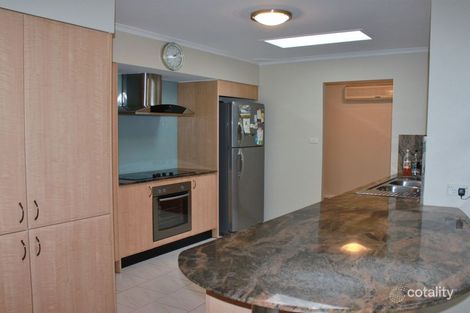 Property photo of 5 Buranda Crescent St Johns Park NSW 2176