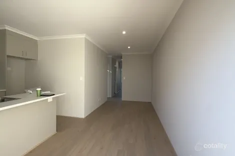 40 BAREFOOT LANE, YANCHEP, WA 6035