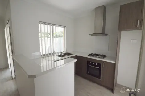 3b Seventh Rd, Armadale, WA 6112