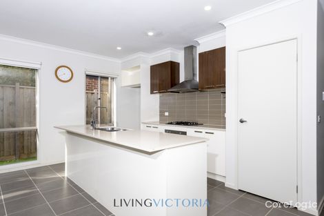 Property photo of 19 Woolshed Drive Truganina VIC 3029