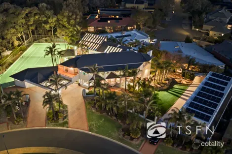 14-15 Golden Gld, Strathdale, VIC 3550