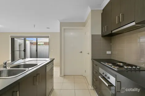 Property photo of 61B Babele Road Tarneit VIC 3029