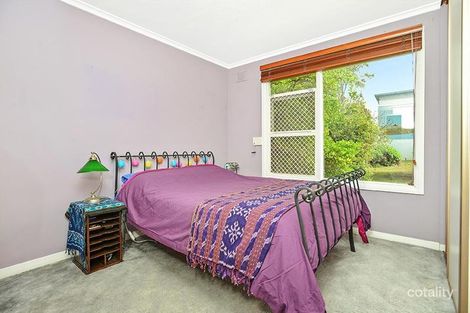 17 Penzance Ave, Christies Beach, SA 5165