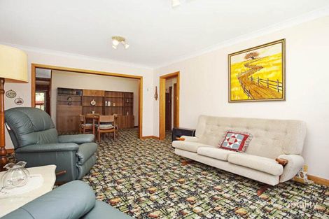 Property photo of 75 Bunarba Road Gymea Bay NSW 2227