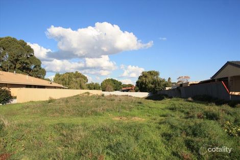 30 Noreena Ave, Golden Bay, WA 6174