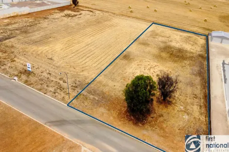 Property photo of 6 Fairway Bend Northam WA 6401