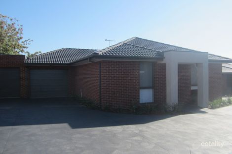 2/3 Henty Ct, Sunbury, VIC 3429