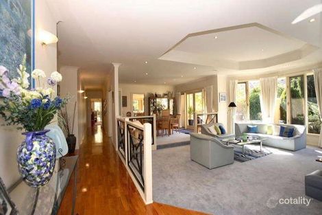Property photo of 5 Mont-Alto Place Werribee VIC 3030