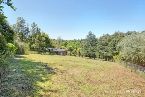 Property photo of 17 Emerald Lake Road Emerald VIC 3782