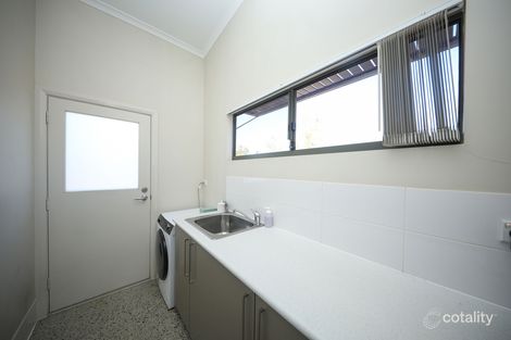 Property photo of 33 Bajamalu Drive Baynton WA 6714