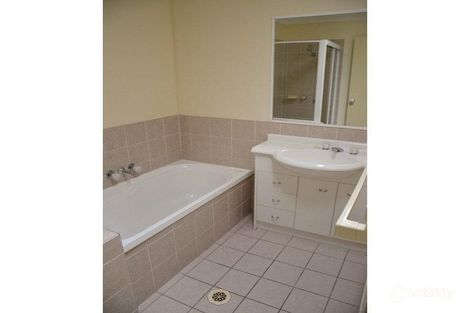 Property photo of 1/1 Hervey Street Pacific Pines QLD 4211